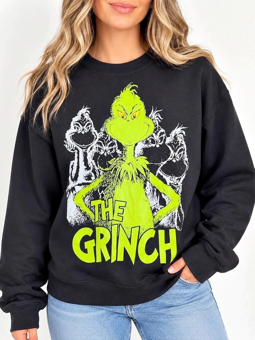 The Grinch sweatshirt Graphic Sweatshirt in Black & Green Size Medium